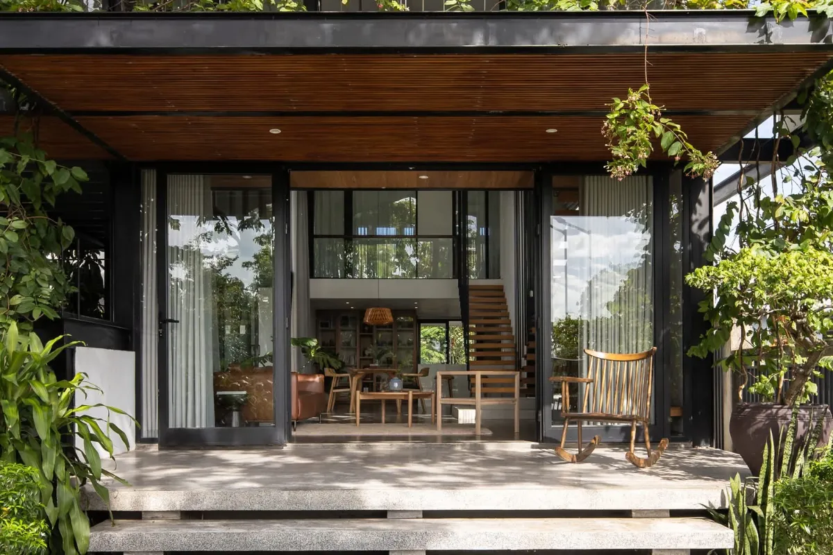 Aluminium louver canopy entrance design